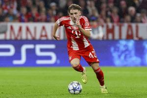 卡尔：追赶梅西还有很长的路要走，他是我的偶像