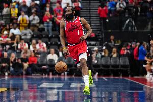 统治力！自从2017年开始 快船已经连续15次击败黄蜂！