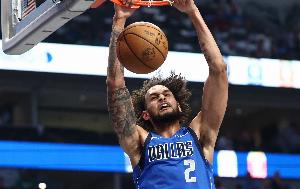 独行侠背靠背迎战灰熊 莱夫利缺阵 拉塞尔因病出战成疑