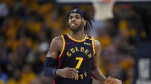 又是连击！希尔德外线连中两记三分球 分差20分