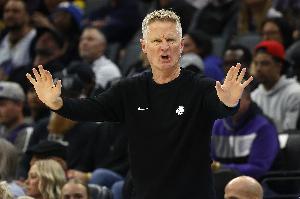 仅10失误！科尔：我们很好地保护了球 能做到这一点通常都能赢