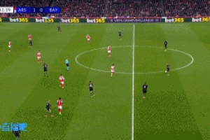 青春无敌！格纳布里摆渡，17岁卡尔破门！拜仁1-1扳平阿森纳