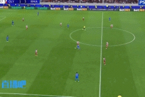 进球无效！维尼修斯兜射破门，VAR判定姆巴佩越位在先