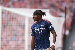 记者：阿森纳球迷唱歌嘲讽拜仁，“你们是在假装热刺吗？”