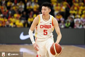 媒体人：最坚决的是廖三宁 中国男篮只有内线强打硬凿且效率不高