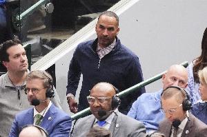 过街老鼠？达拉斯球迷：所有人都讨厌尼科 他想出门就得换个城市