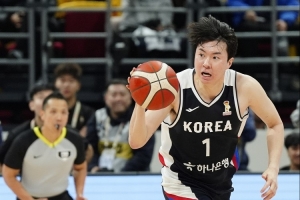 韩媒：李贤重率韩国“复仇” 赛后发布会中国媒体安静得像图书馆