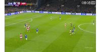错失良机啊！佩德罗禁区前抢断因卡皮耶，可惜没能形成打门