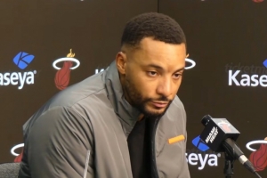 鲍威尔：小卡&哈登有常胜生涯 但快船有很多问题要解决&比如伤病