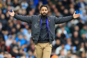 今年如何？近14场12月份的英超比赛，曼联输掉其中9场