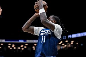 你俩行啊！里德&麦丹合计22中13砍下35分9板8助4断1帽