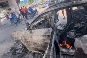 万幸！玉昆外援奥斯卡开车时车辆起火所幸人没事，车子已烧成残骸