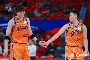 全面开花！上海12人出场均有得分进账 其中7人得分上双