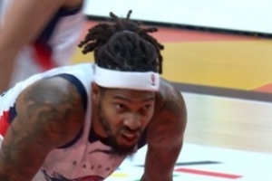 新外援好用！珀塞尔10中7高效拿下21分8板2助3断