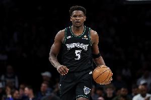 华子近6场里下半场及加时得分150+进球50+罚球命中25+ 07KB后首人