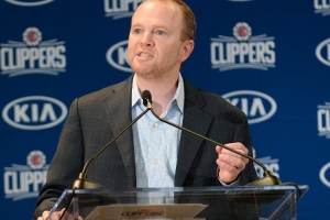 A·史密斯：弗兰克是快船毒瘤 保罗会直视他然后说“你TM没做好”