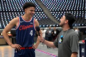 今天高效输出！桑德斯6中5&罚球5中5砍17分2板3助 正负值+18