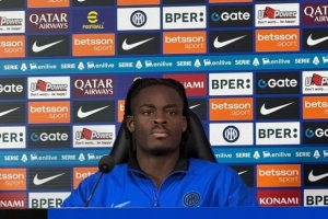 比塞克：不考虑转会传闻 我希望参加世界杯，我知道纳帅在关注我