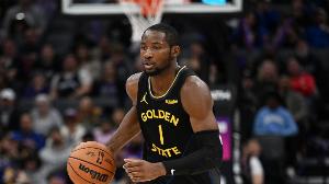 勇士上半场真实命中率仅35.4% 是本赛季所有球队任一半场最低！