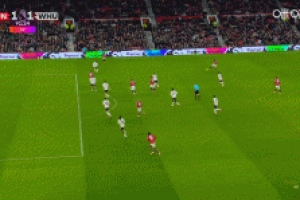 B费补时阶段两次射门打飞，阿莫林无奈抱头