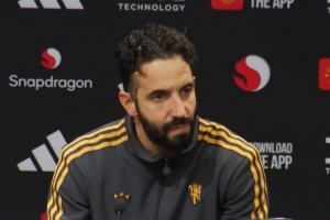 阿莫林：我认为球员们并没想着进前5 对我们来说每场比赛都很艰难