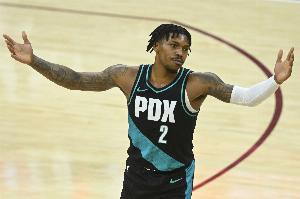 不愧是你！凯莱布·乐福半场2中0未得分仅拿2篮板 正负值-19