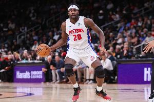 康宁汉姆：斯图尔特的防守时机把握无人能及 上篮扣篮他都能盖掉