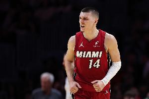 希罗因脚趾伤势缺阵！斯波：明天会进一步检查 现在聚焦可用球员