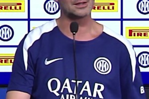 比你多想好几步！拆解梅西经典进球：偏向虎山行！