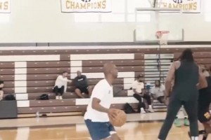 国米球迷泪目！穆里尼奥与爱徒斯内德欧冠赛场再次相遇❤