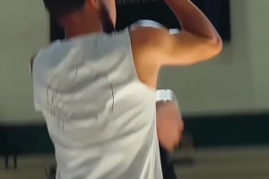 勇士输球希望库里没事吧！可把“小七”伤心坏了！