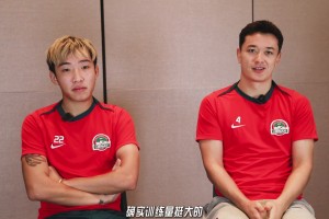 一会拉什傅德给巴塞罗那跳起来了，拉什福德在足球上还是太有天赋