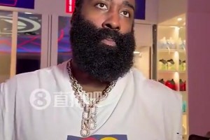 哈登几日前谈球队进攻：太难了！各方面都有问题！