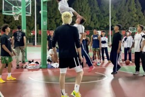 “极限天赋型选手？” 云南扣将简直变态！直升机式飞扣！